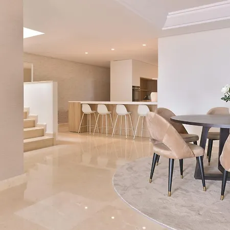 Spectacular Frontline Penthouse Marbella